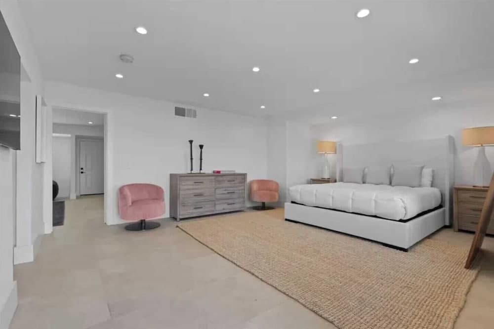 Bravo Beach Compound - Image 63