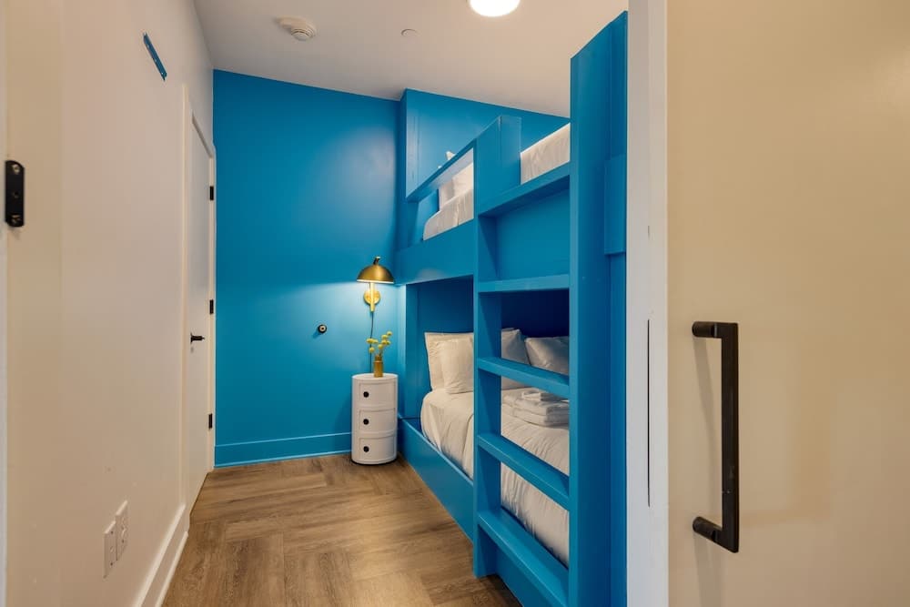 Carter #205 - Image 20