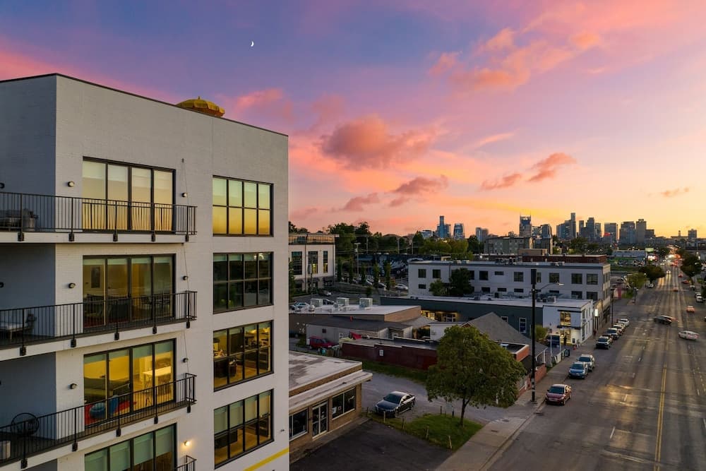 Carter #205 - Image 34