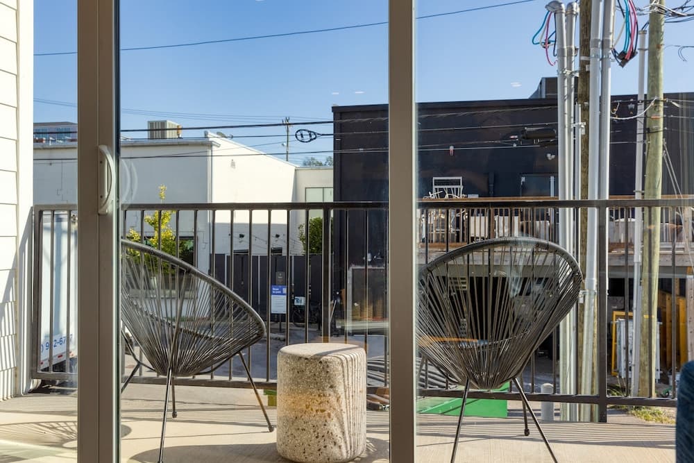 Carter #305 - Image 25