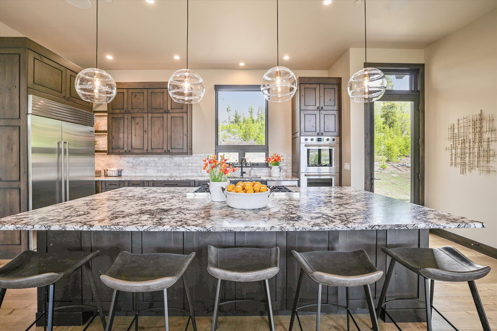 Crowne Summit - Image 9