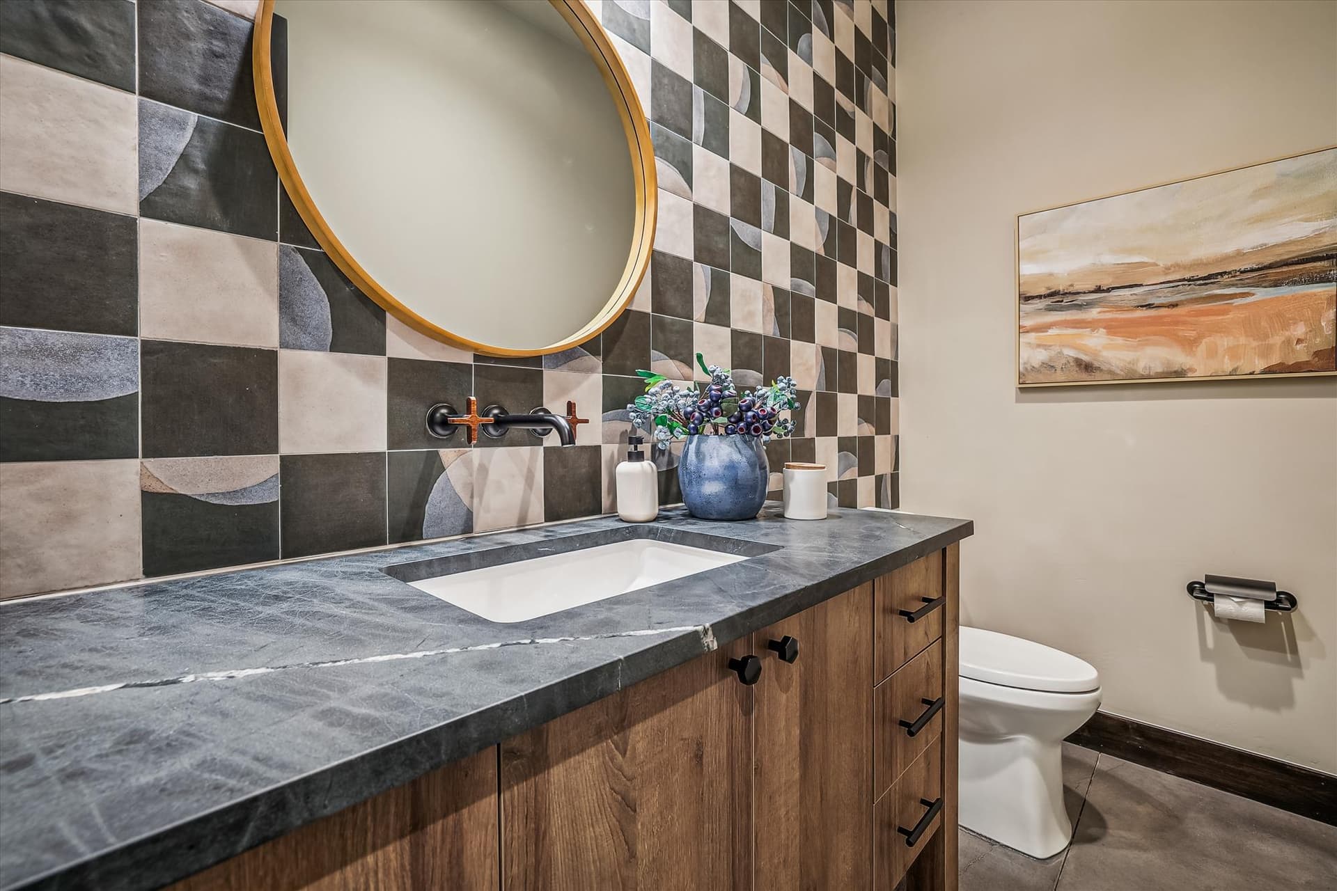 Crowne Summit - Image 42