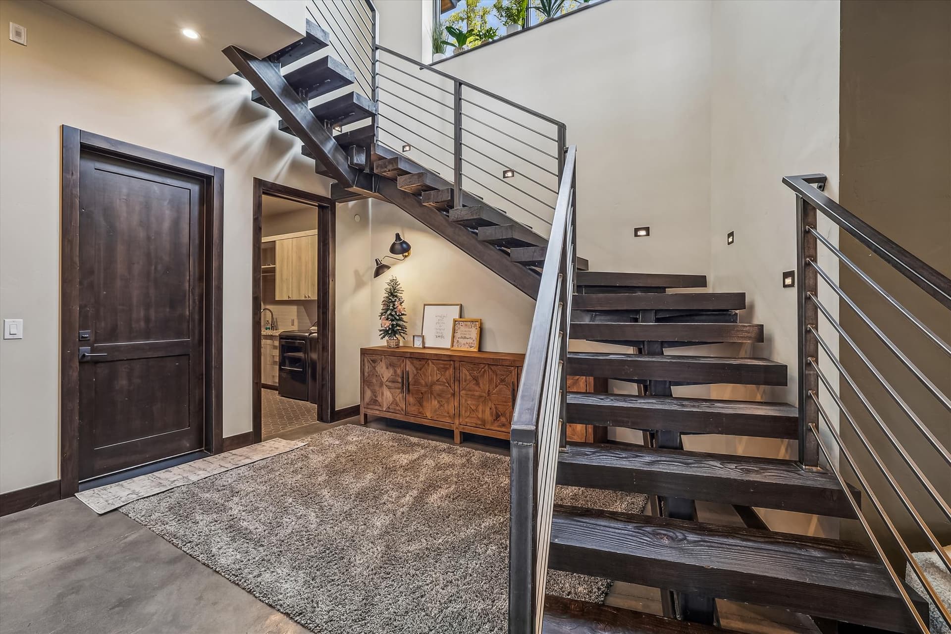 Crowne Summit - Image 52