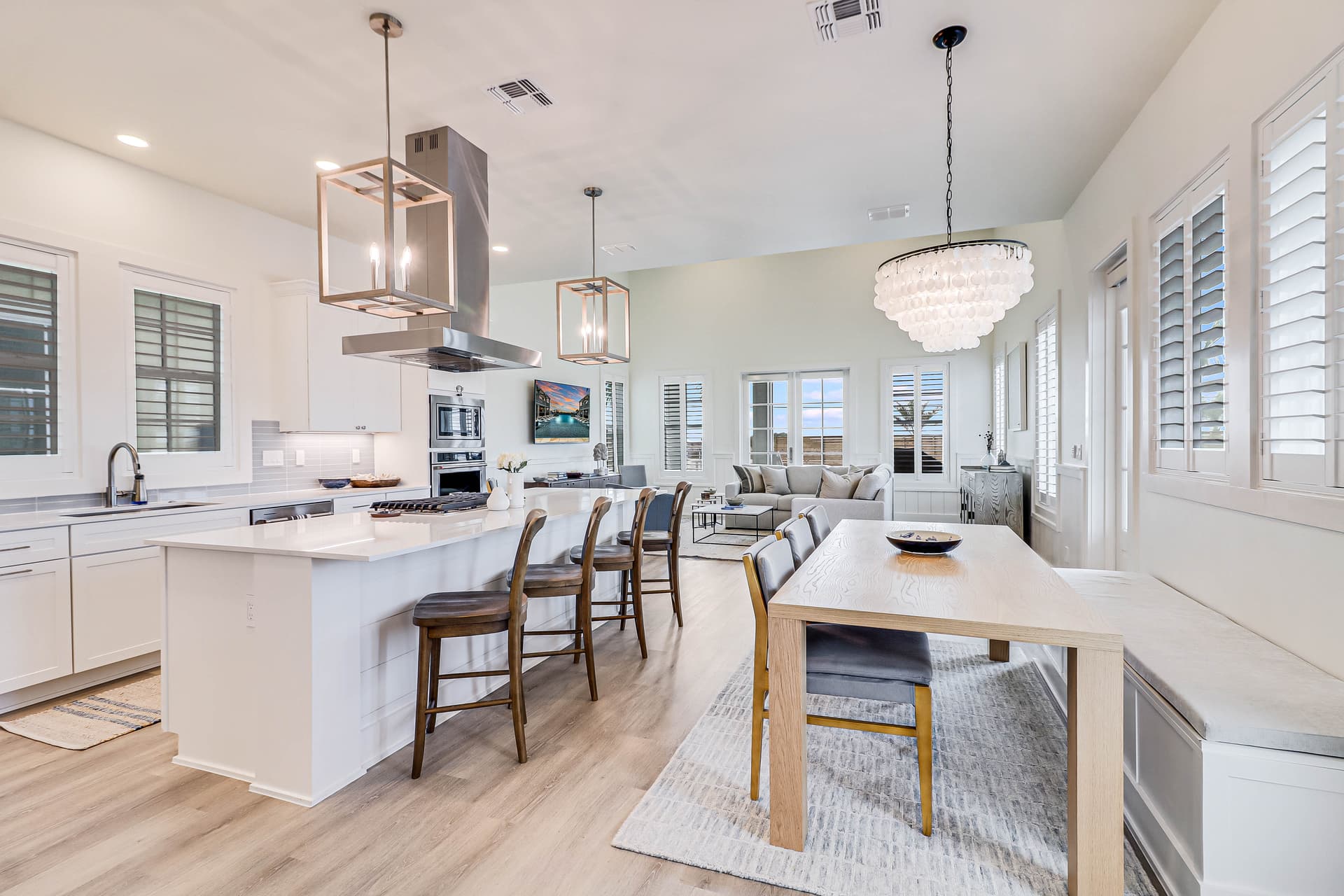 Gathering Place - Image 14