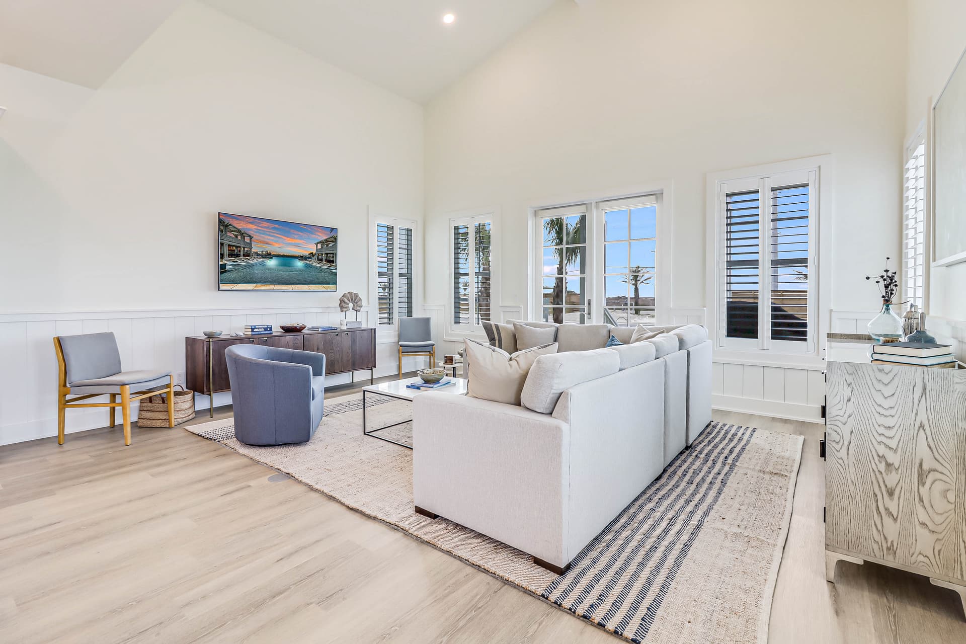 Gathering Place - Image 11