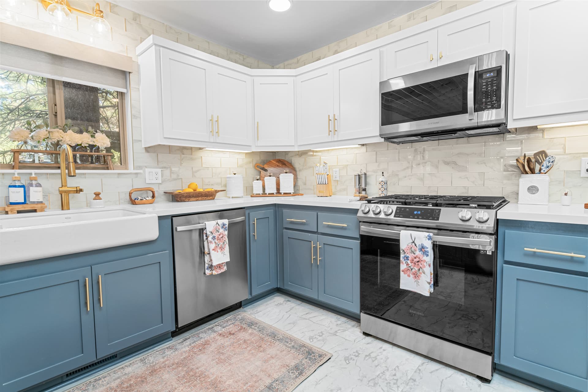 Grizzlies Den - Image 7