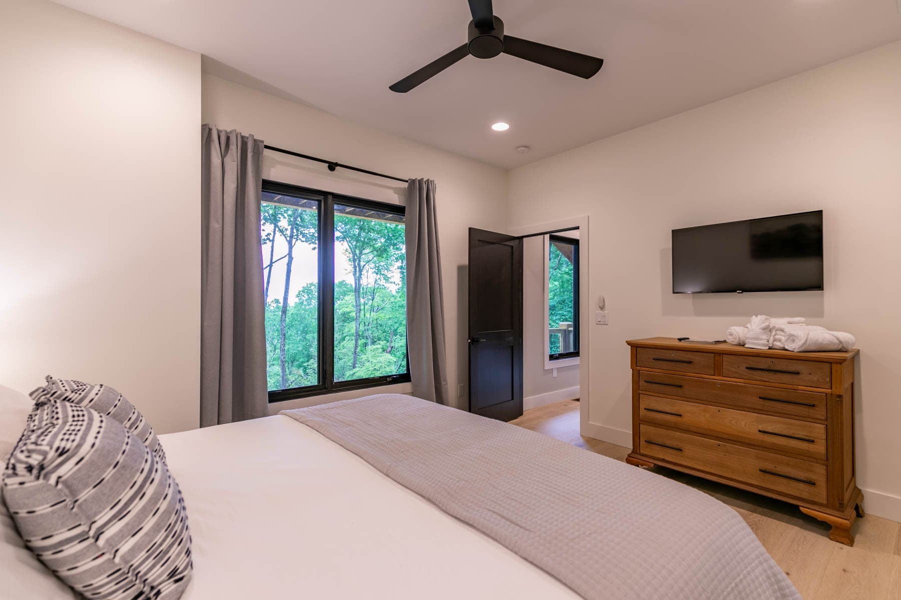 HeartStone Lodge at Eagles Nest - Image 32