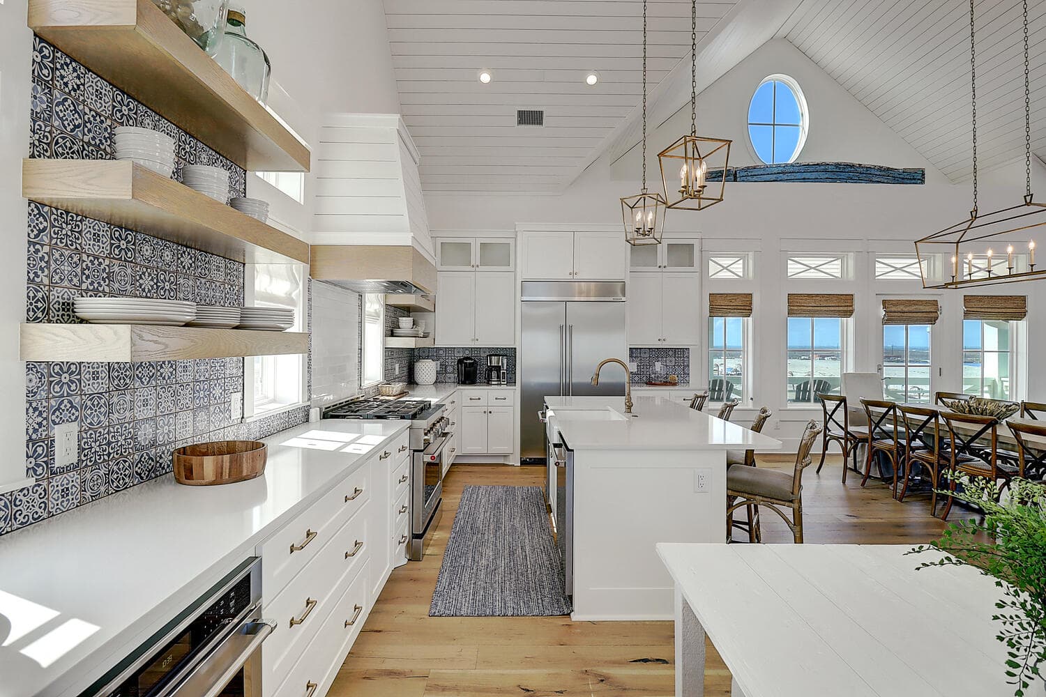 Lighthouse - Image 18