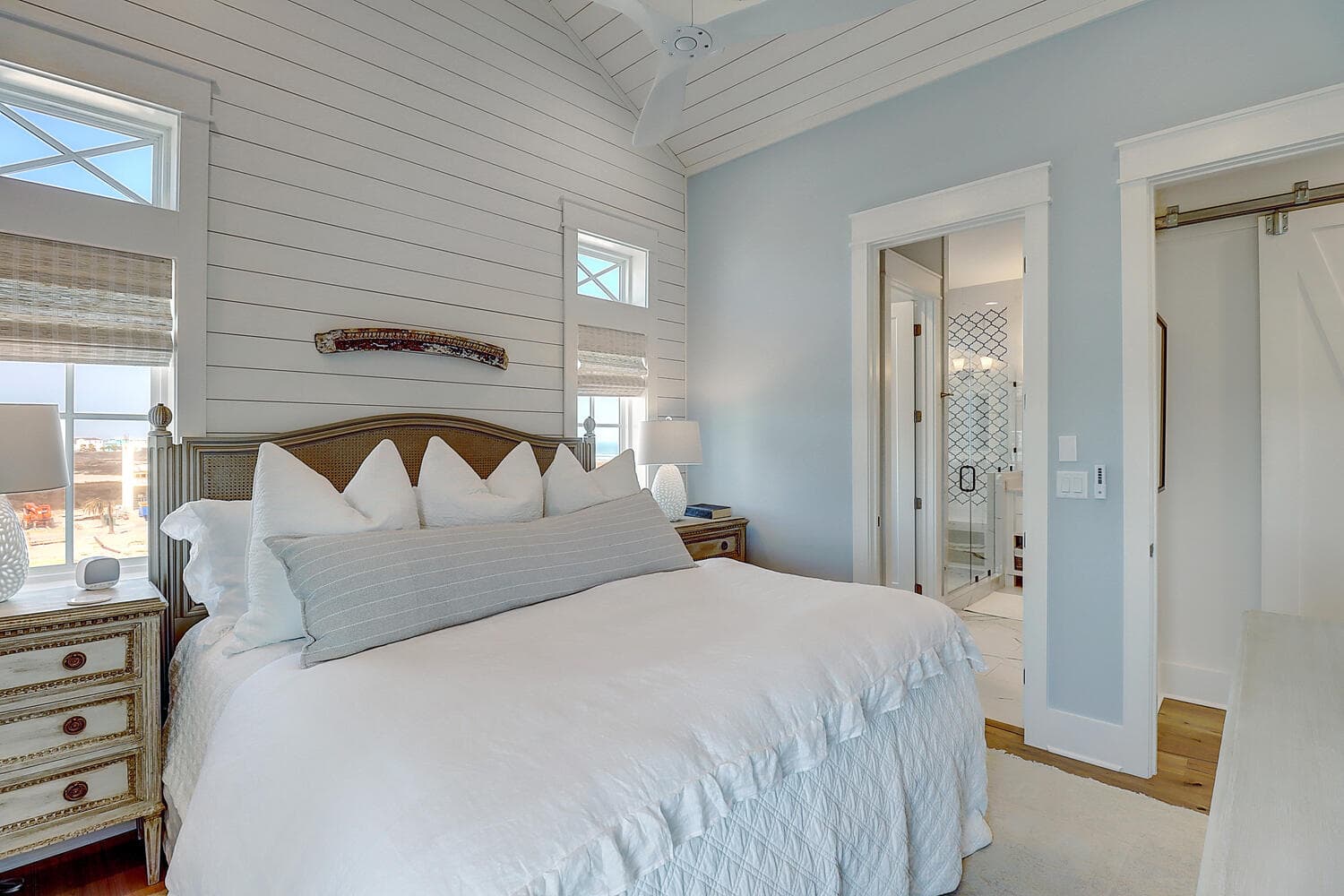 Lighthouse - Image 20