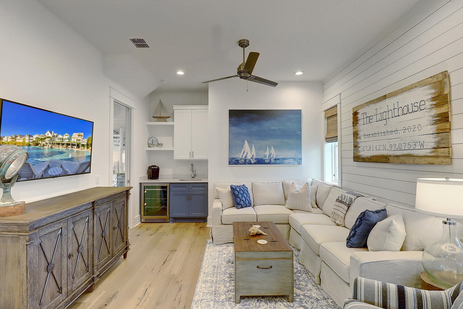 Lighthouse - Image 4