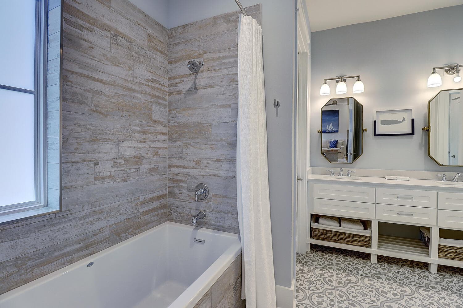 Lighthouse - Image 54