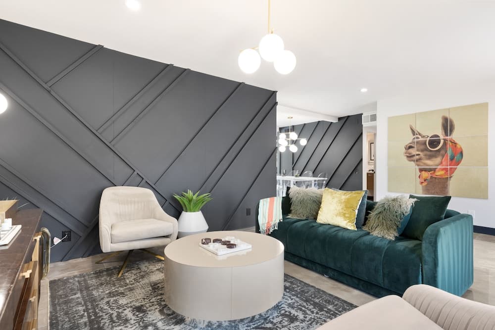 Llama House - Image 3