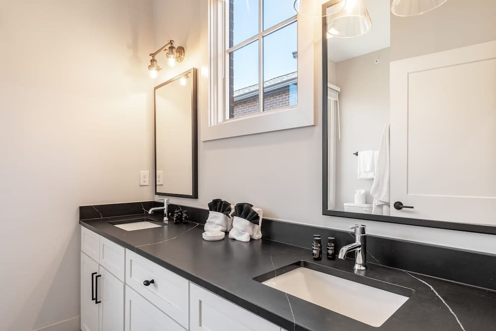 Magnolia #1 - Image 27