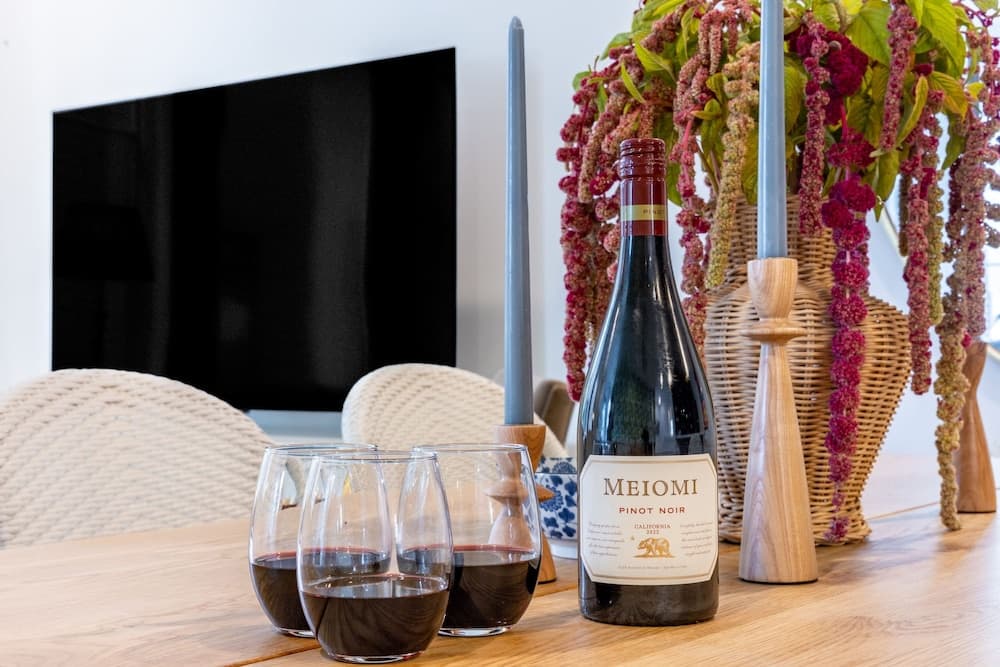 Magnolia #13 - Image 8