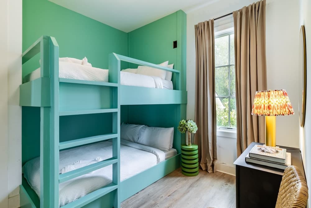 Magnolia #13 - Image 27