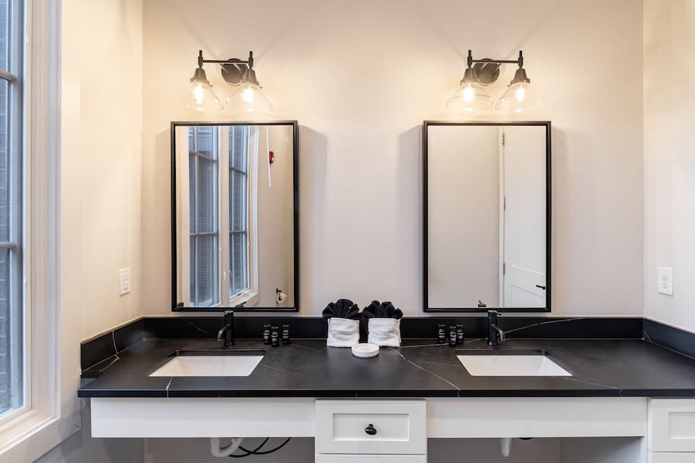 Magnolia #5 - Image 23