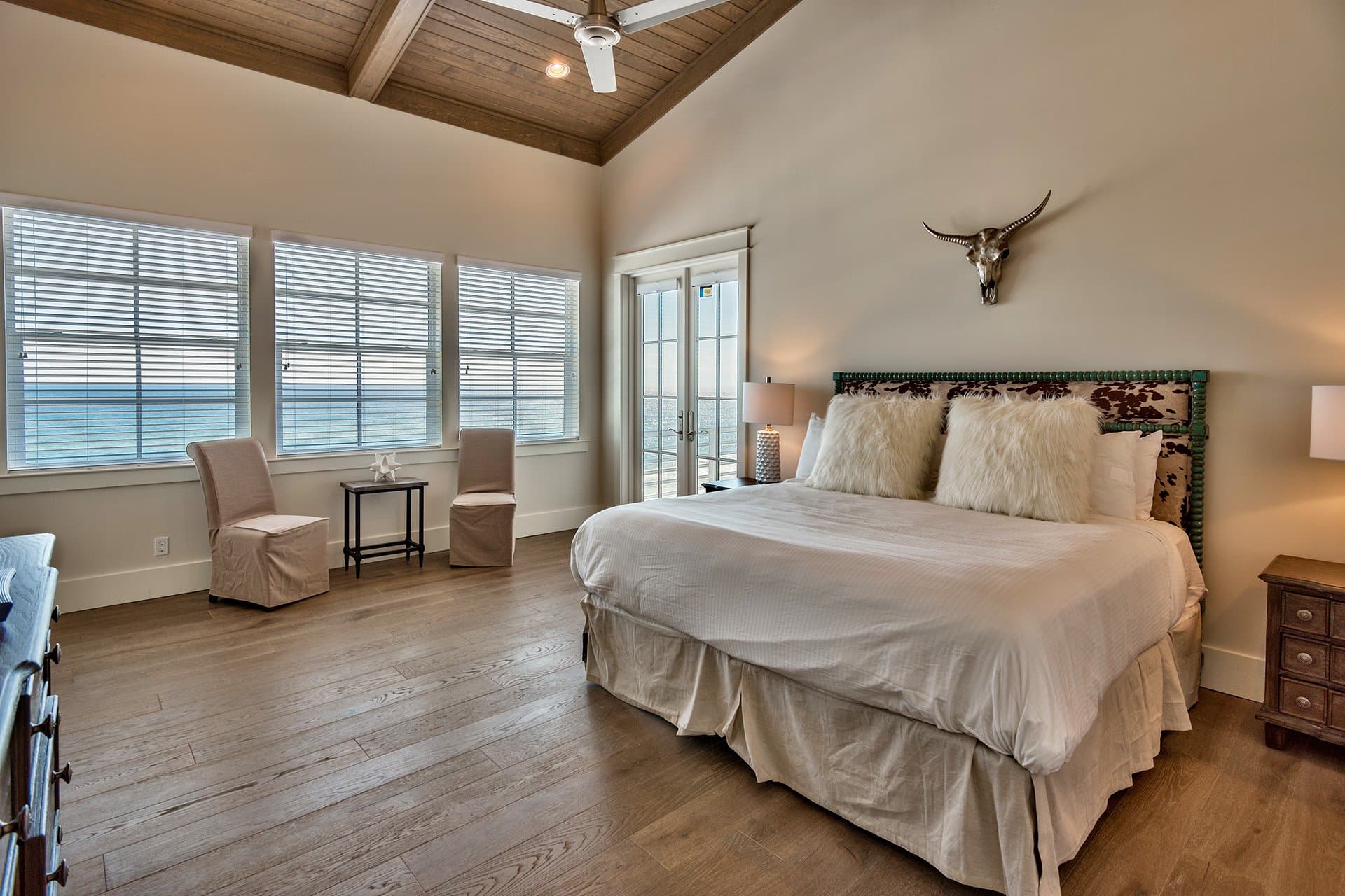 Pelagic Blue - Image 28