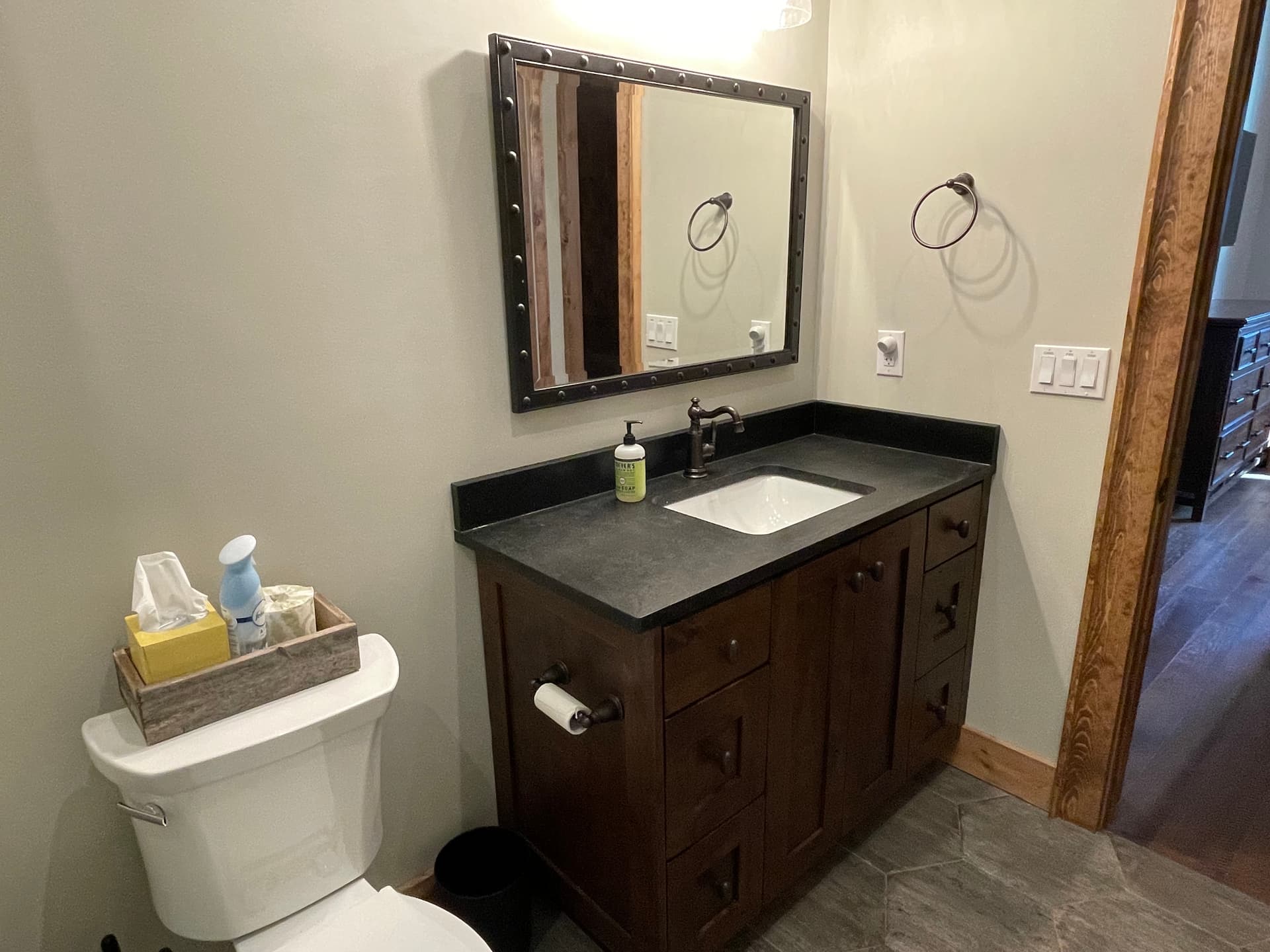 Phoenix Home - Image 27