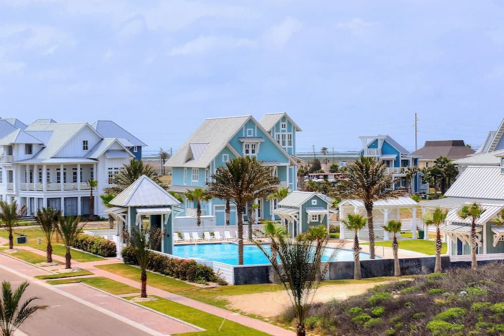 Rendezvous #310 - Image 74