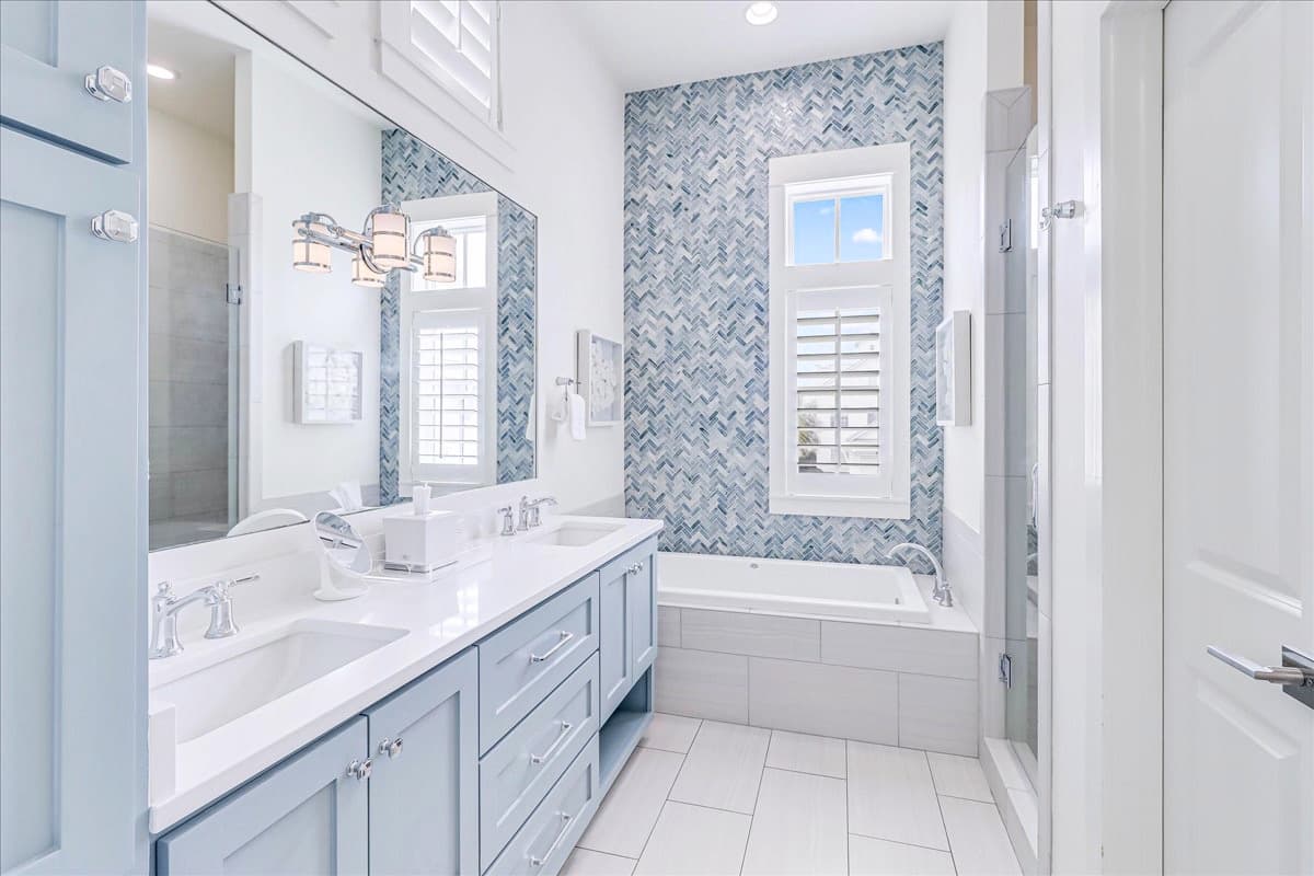 Rendezvous - Image 33