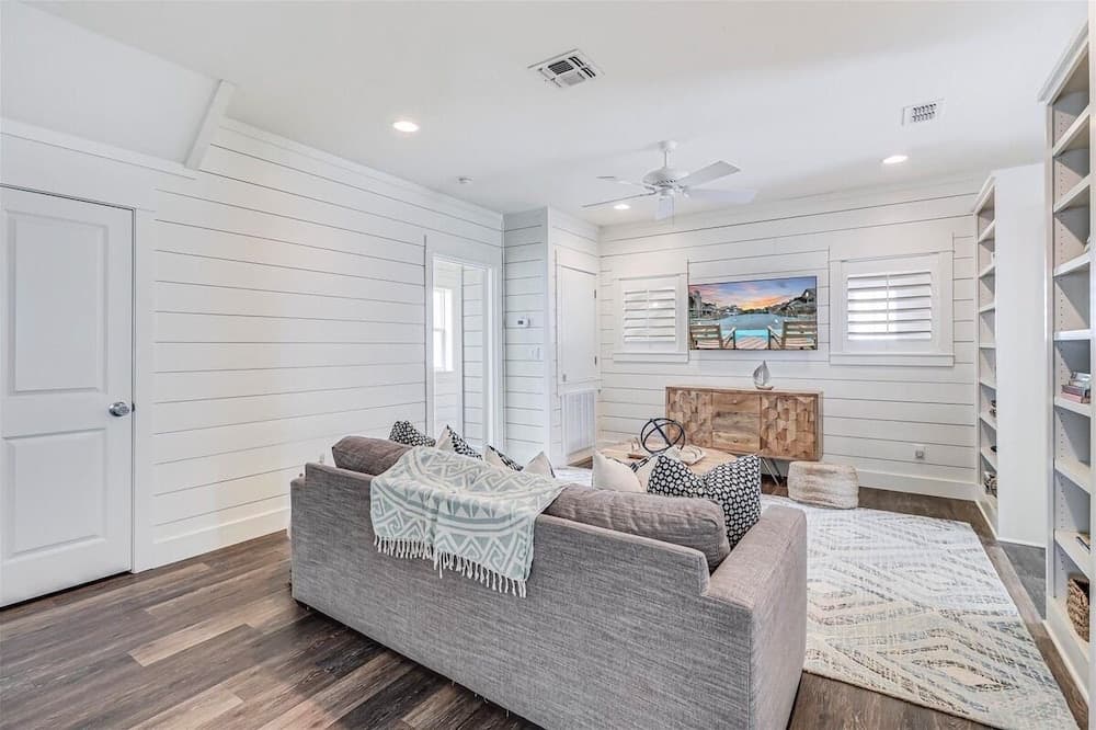 Rendezvous #310 - Image 30