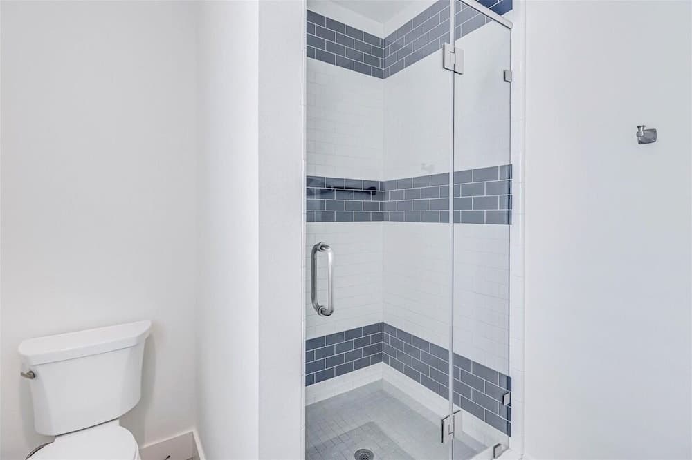 Rendezvous #310 - Image 35