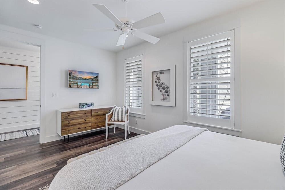 Rendezvous #310 - Image 44