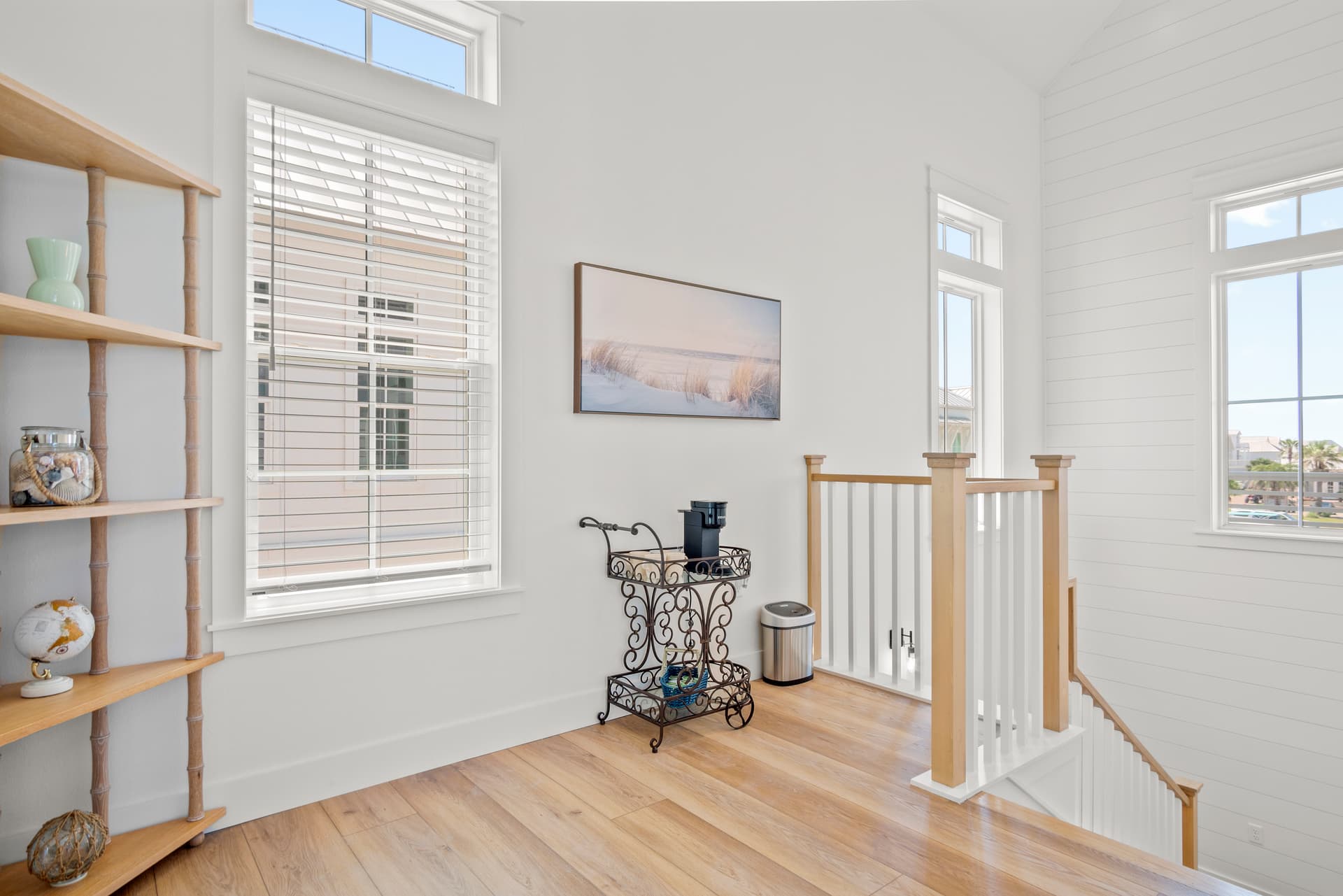 Salty Seahorse - Image 17