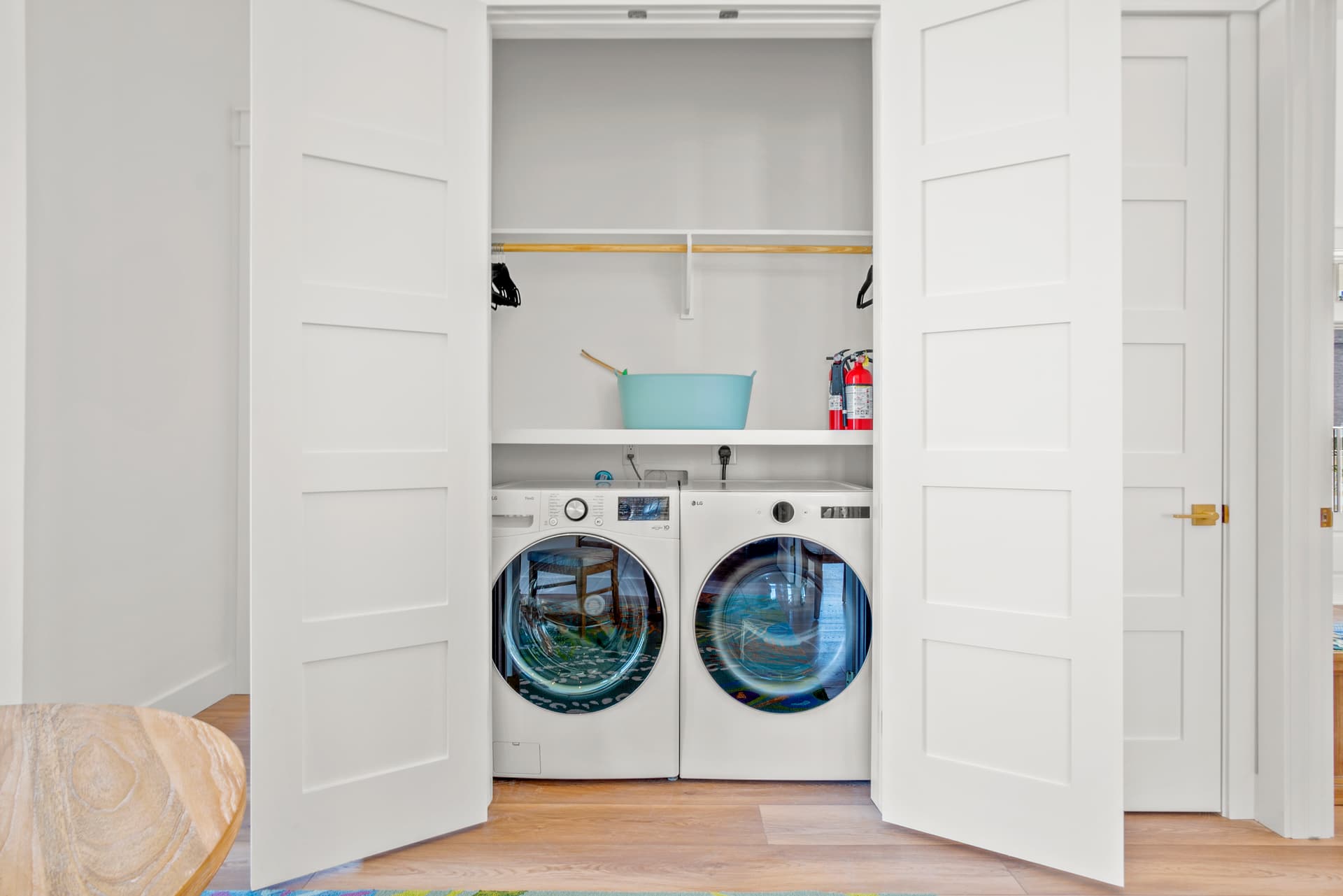 Salty Seahorse - Image 35