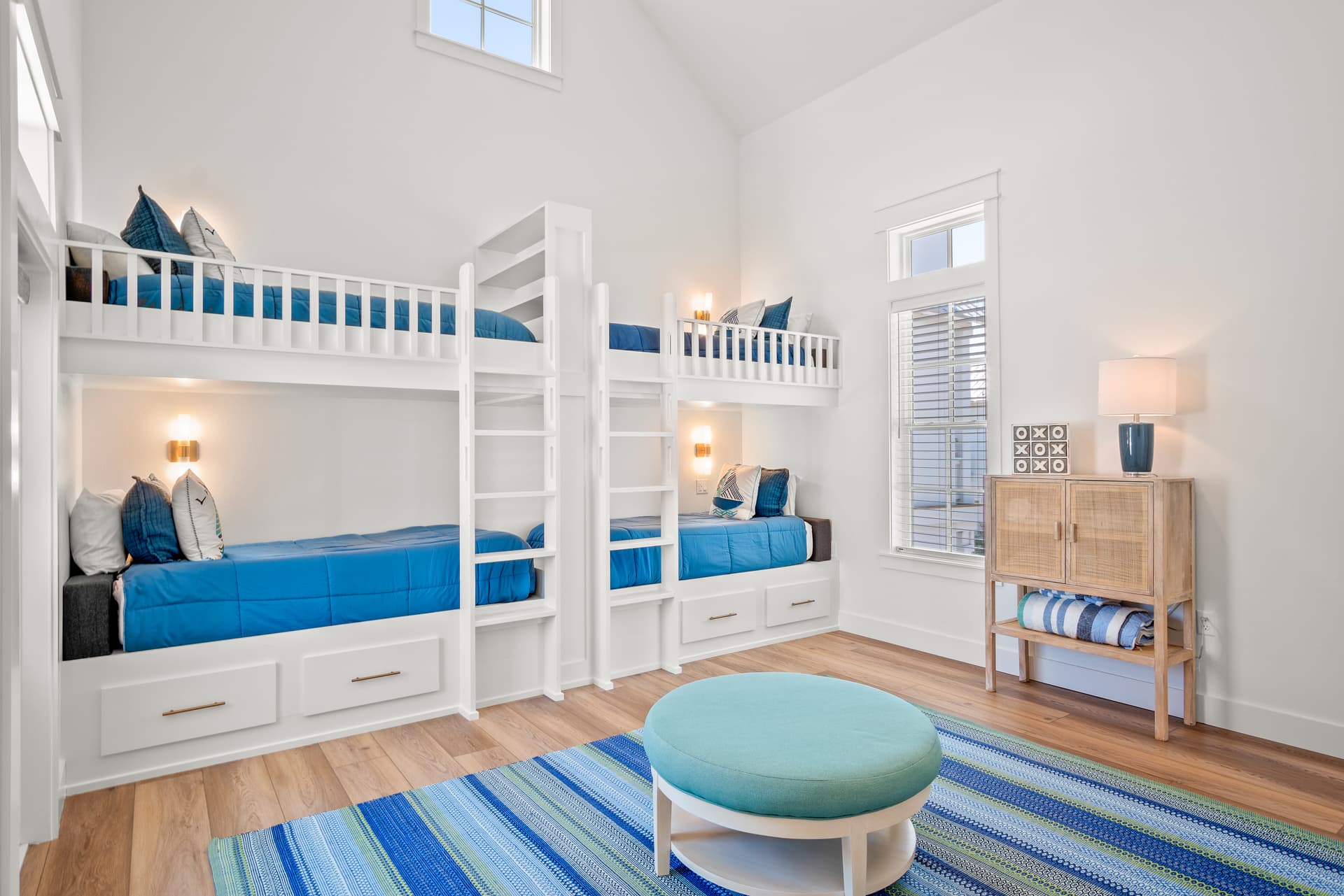 Salty Seahorse - Image 26