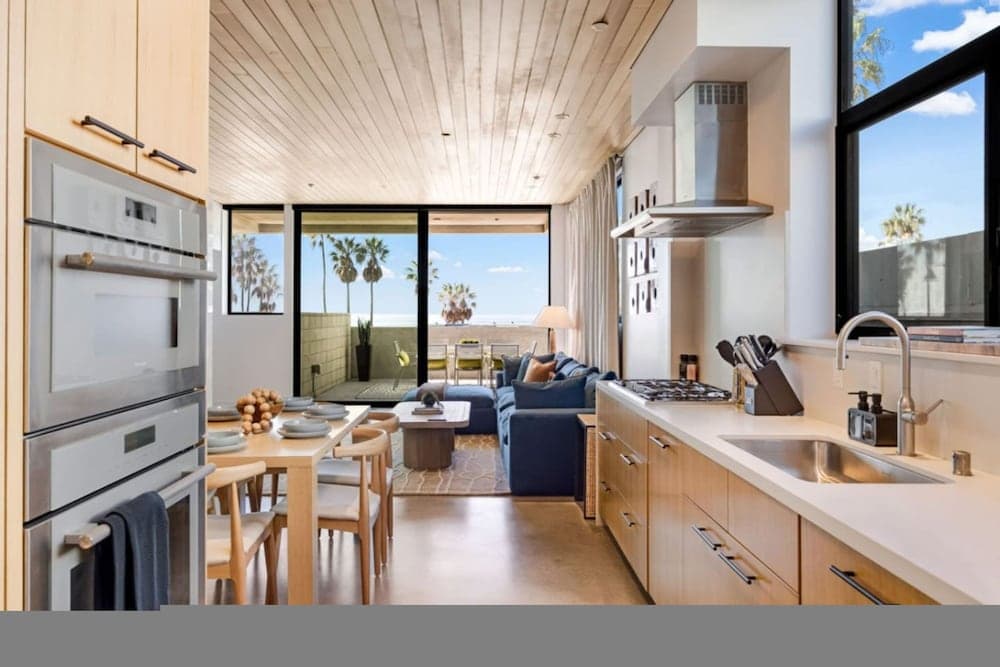 Santa Monica Sunset - Image 5