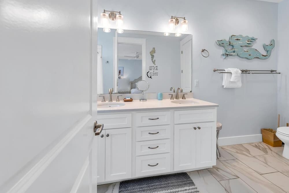 Sea Turtle House - Image 30