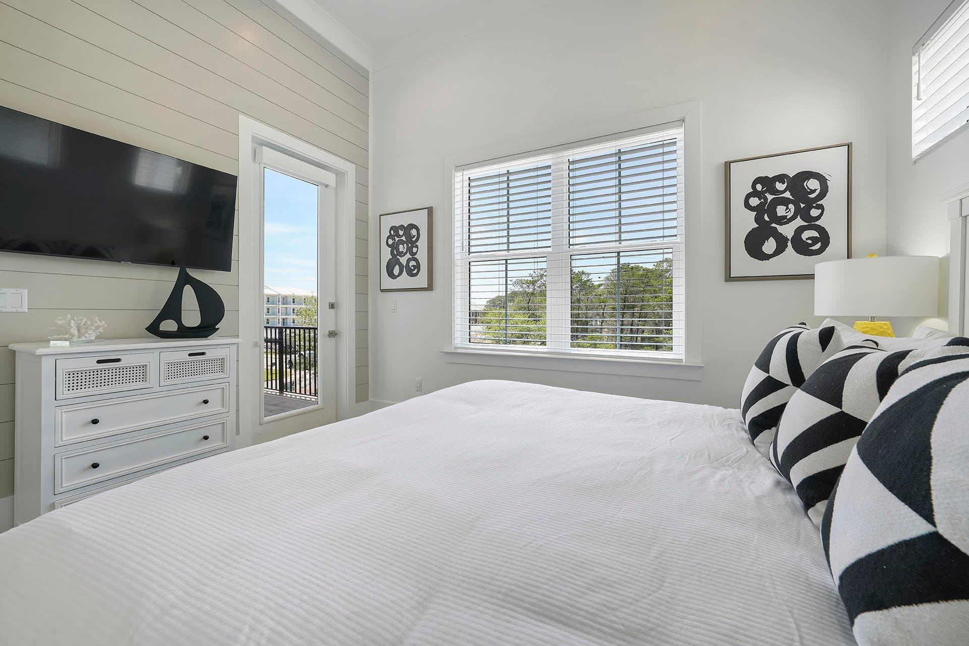 The Second Sandbar - Image 13