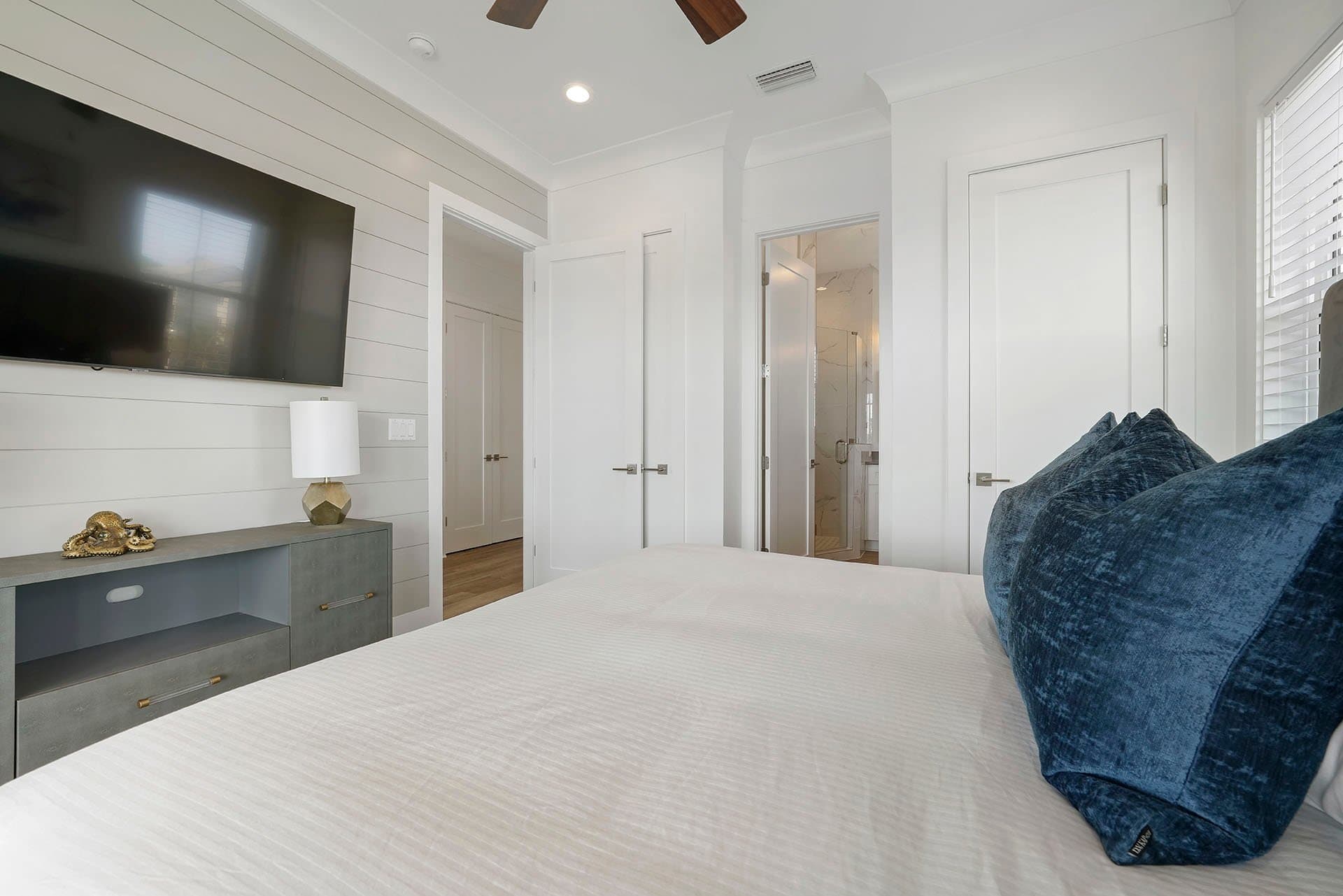 The Second Sandbar - Image 21