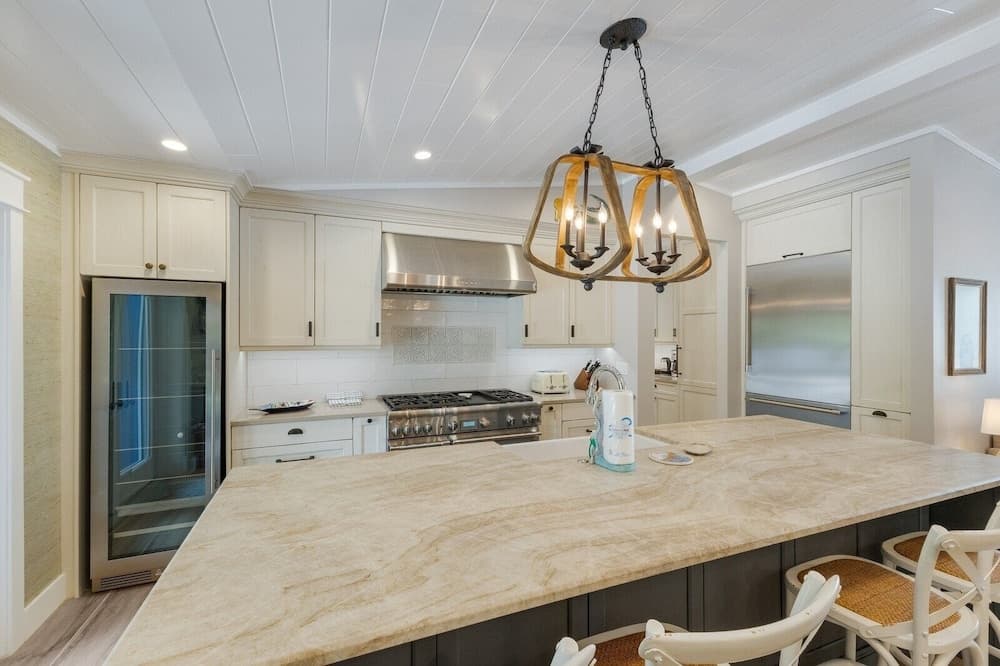 Shady Mermaid - Image 9