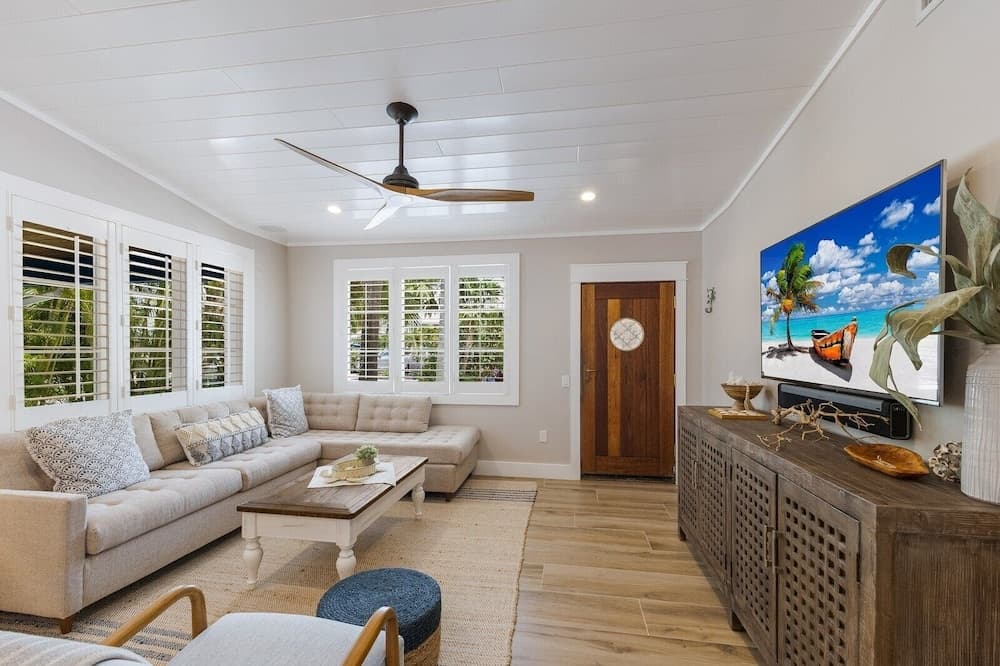 Shady Mermaid - Image 16