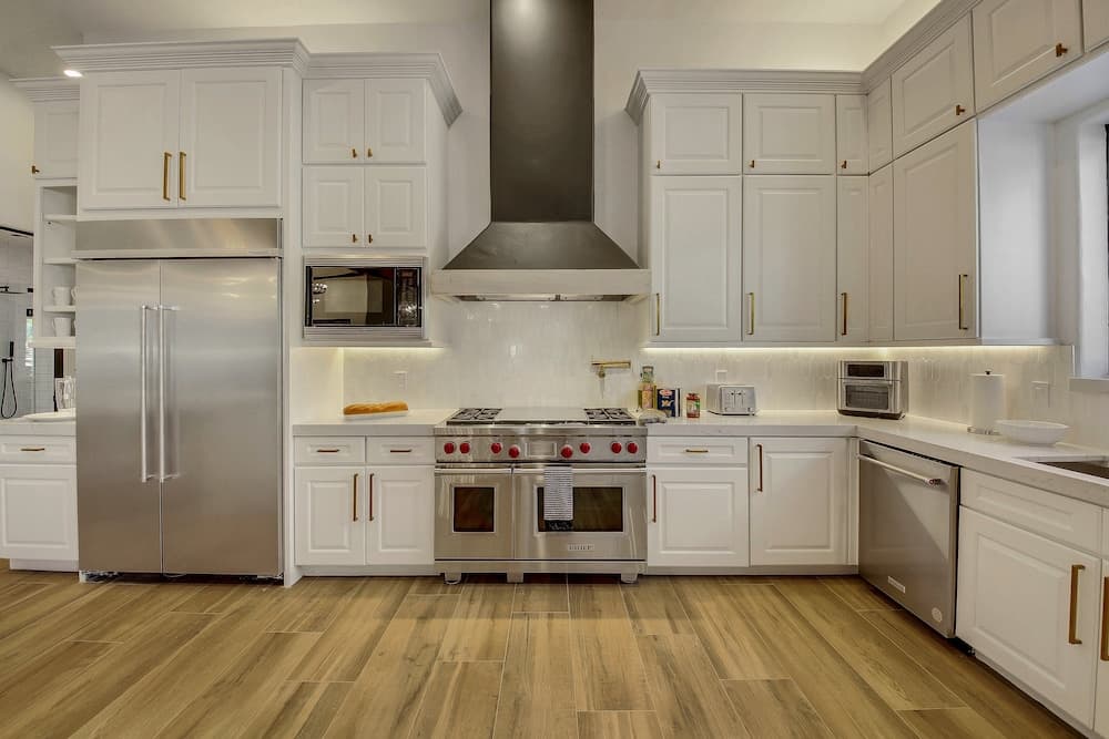 Stallion Estate - Image 2