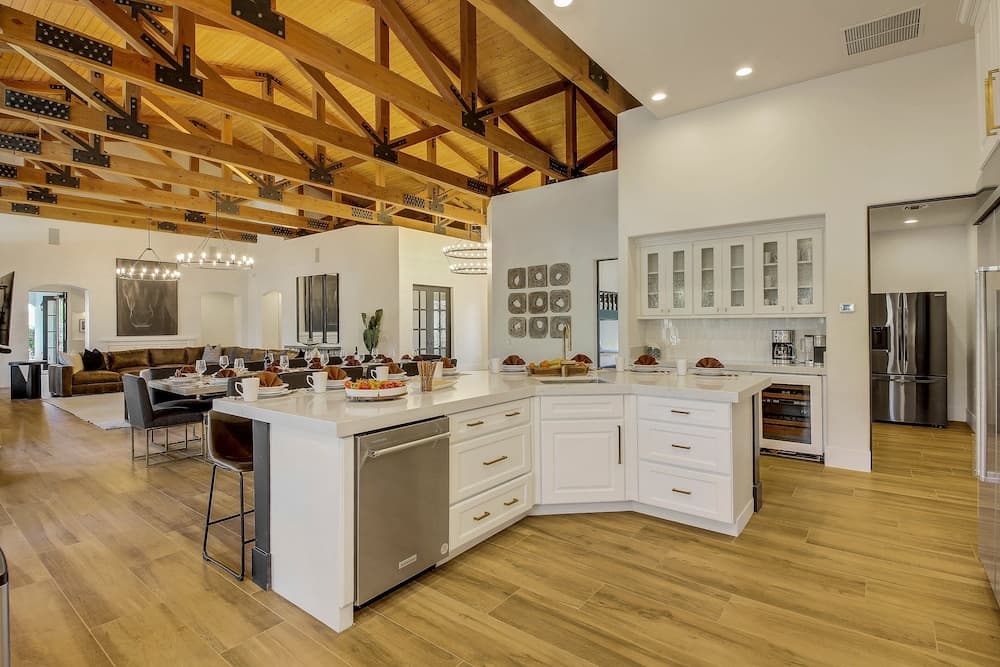 Stallion Estate - Image 21