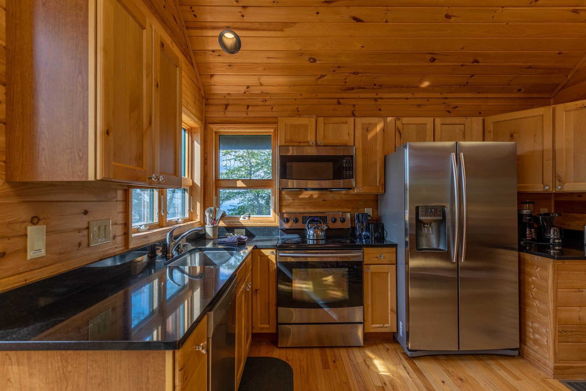 Summit of Beech - Image 39