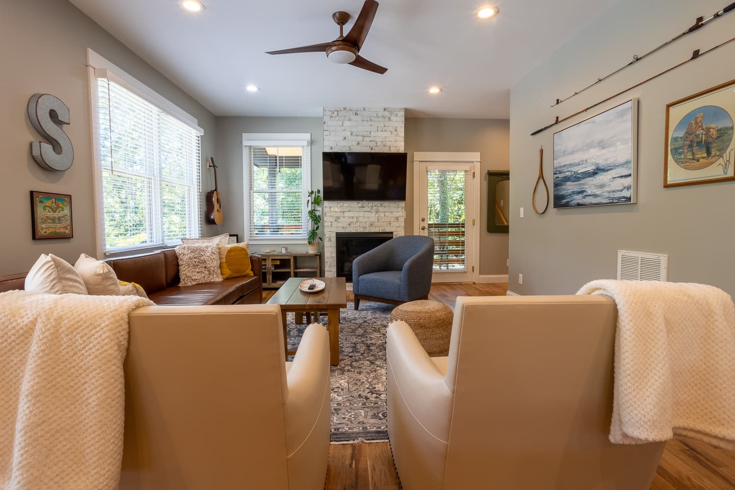 Sunny Side House - Image 6