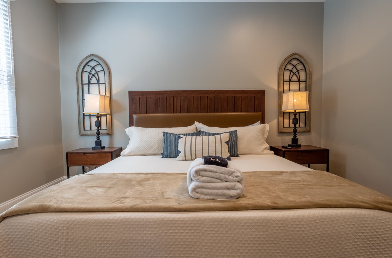 Sunny Side House - Image 19