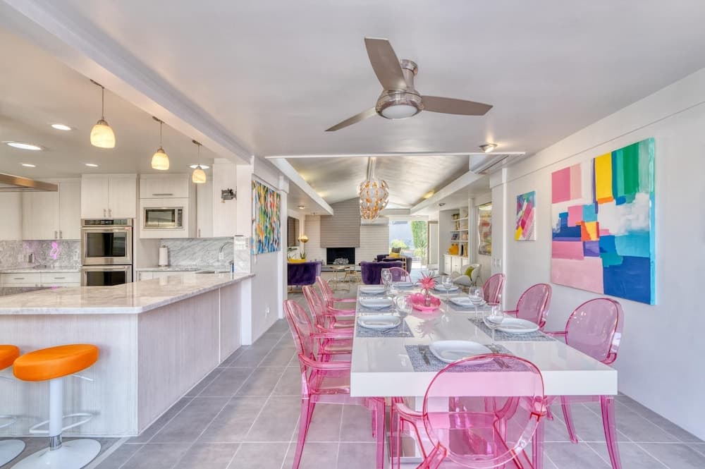 Yellow Door - Image 5