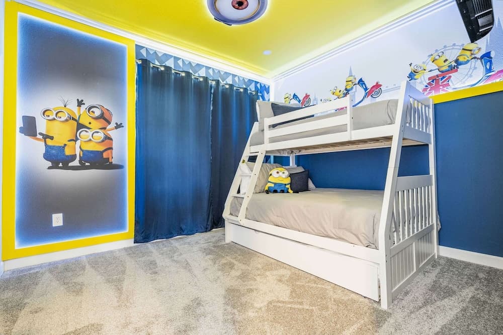 Family Canvas - Image 37