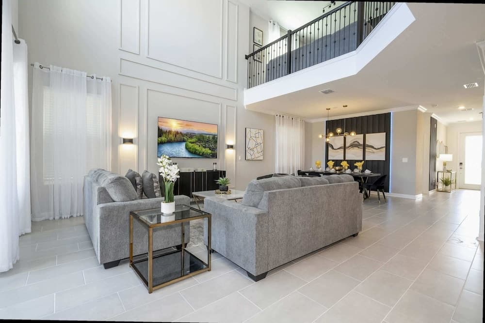 Family Canvas - Image 3