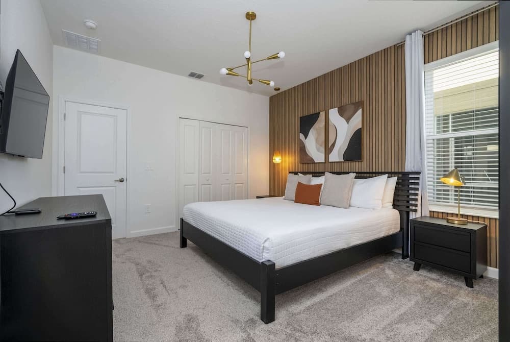 Family Canvas - Image 14