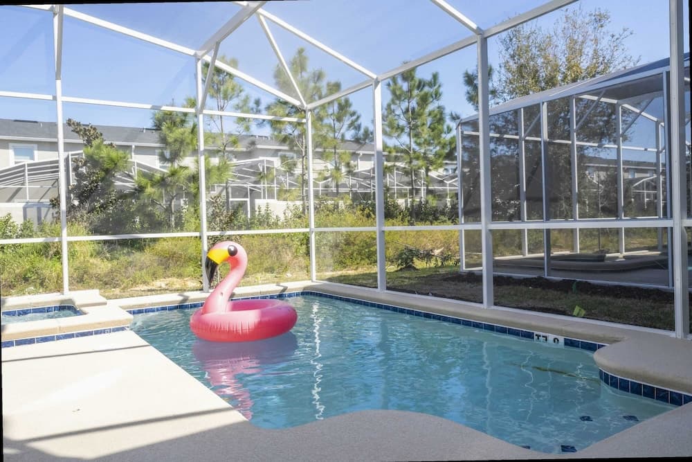 Family Canvas - Image 2