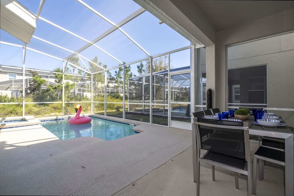 Family Canvas - Image 44