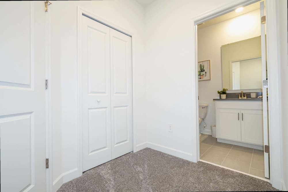 Family Canvas - Image 38