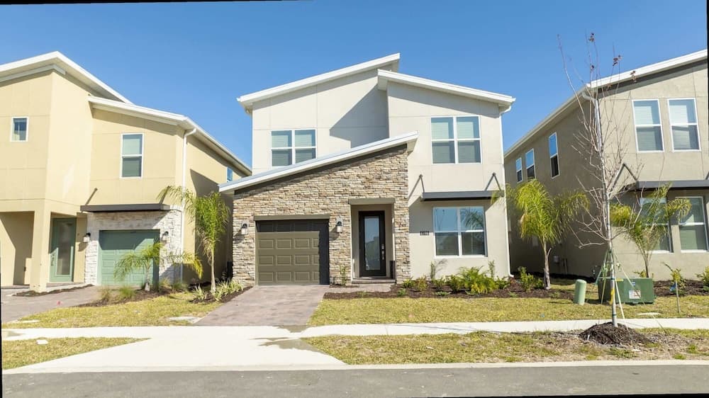 Family Canvas - Image 46