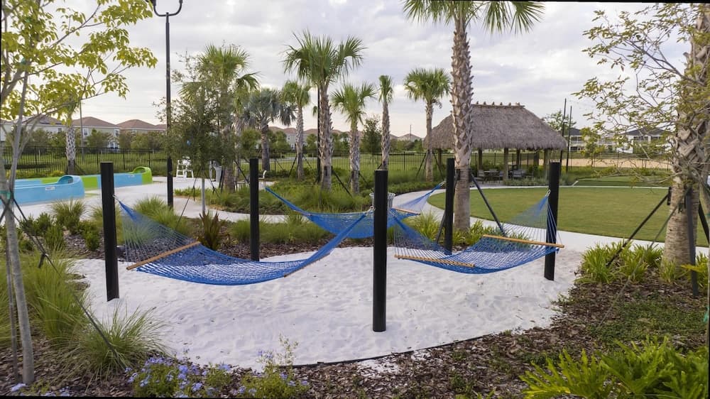 Family Canvas - Image 58